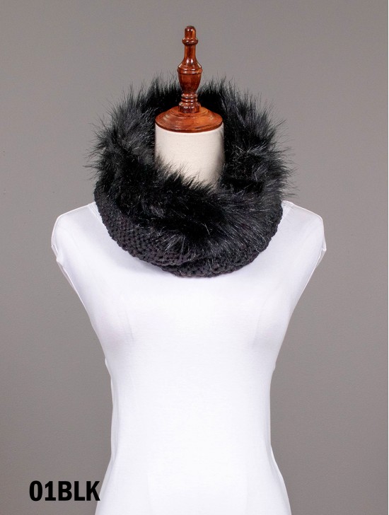 Fashion Knitted Furry Loop Scarf
